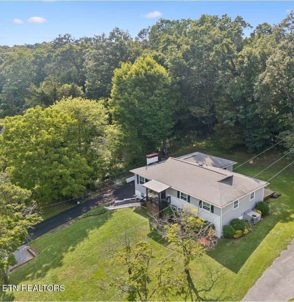 Photo of 4303 Garden Drive, Knoxville, TN 37918 (MLS # 1346195)