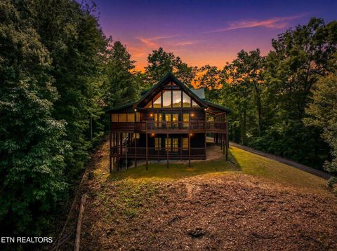 Photo of 4524 Whetstone Rd, Sevierville, TN 37862 (MLS # 1341232)