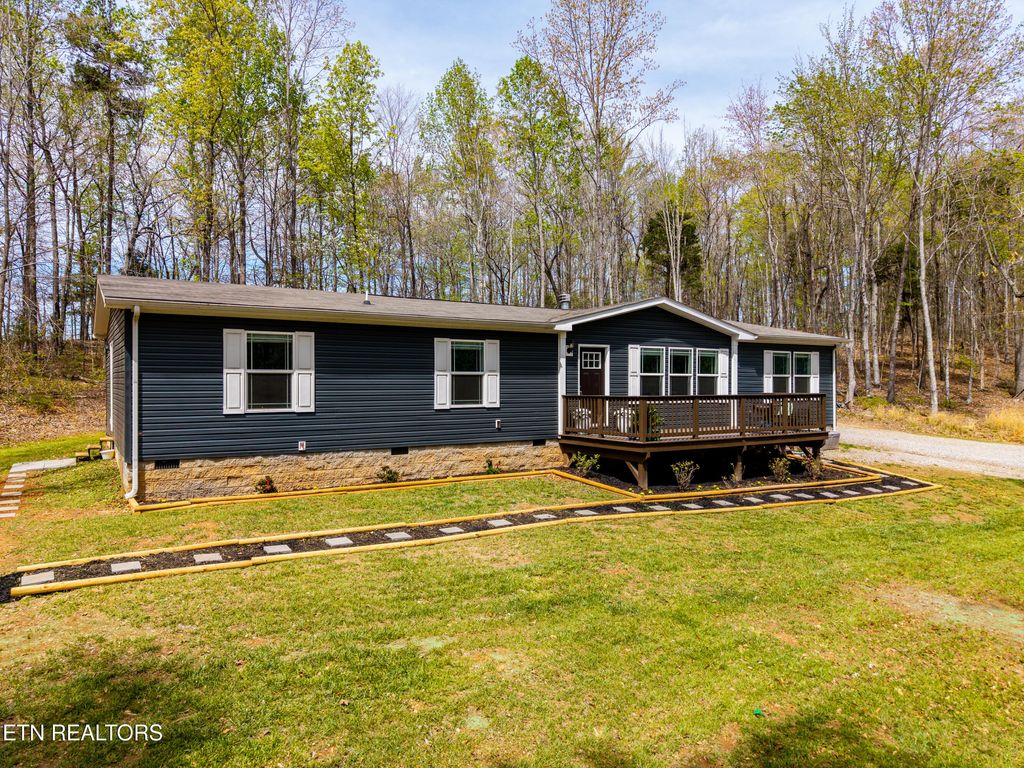 Photo of 702 Dogwood Valley Rd, Kingston, TN 37763 (MLS # 1336461)