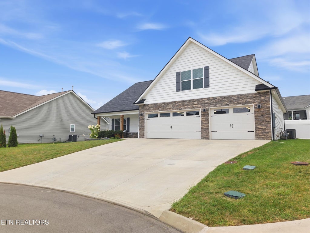 Photo of 7707 Mossy Landing Lane, Knoxville, TN 37931 (MLS # 1353323)