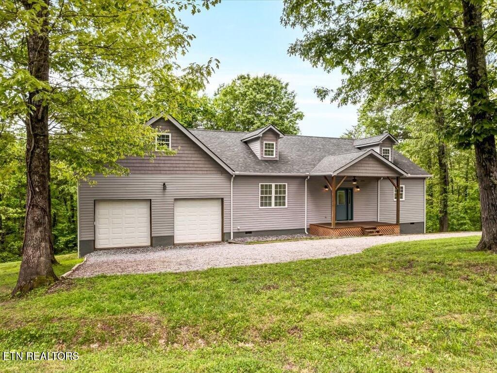 Photo of 107 Straight Creek Dock Rd, New Tazewell, TN 37825 (MLS # 1300411)