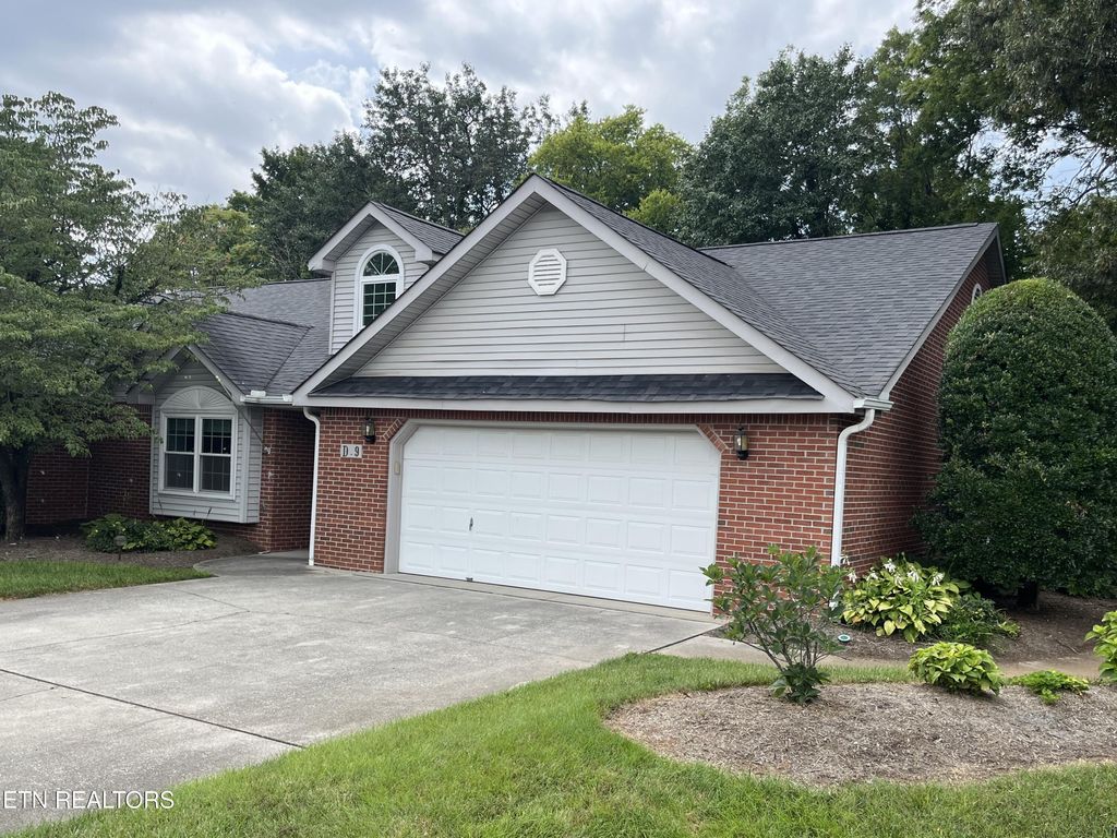 Photo of 4125 Woodlawn Pike #D9, Knoxville, TN 37920 (MLS # 1348779)