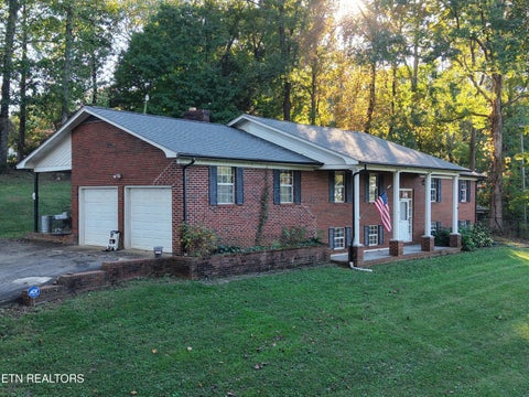 Tiny photo for 145 Linwood Drive, Sweetwater, TN 37874 (MLS # 1359980)