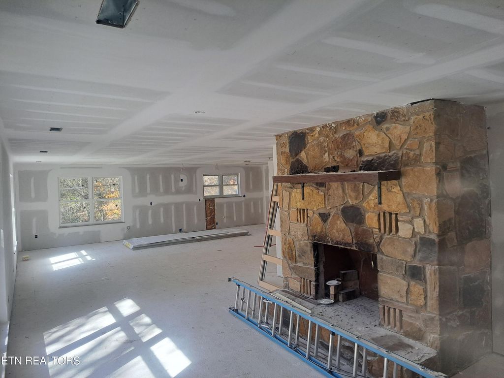 Photo of 3525 Norris Fwy, Heiskell, TN 37754 (MLS # 1321847)