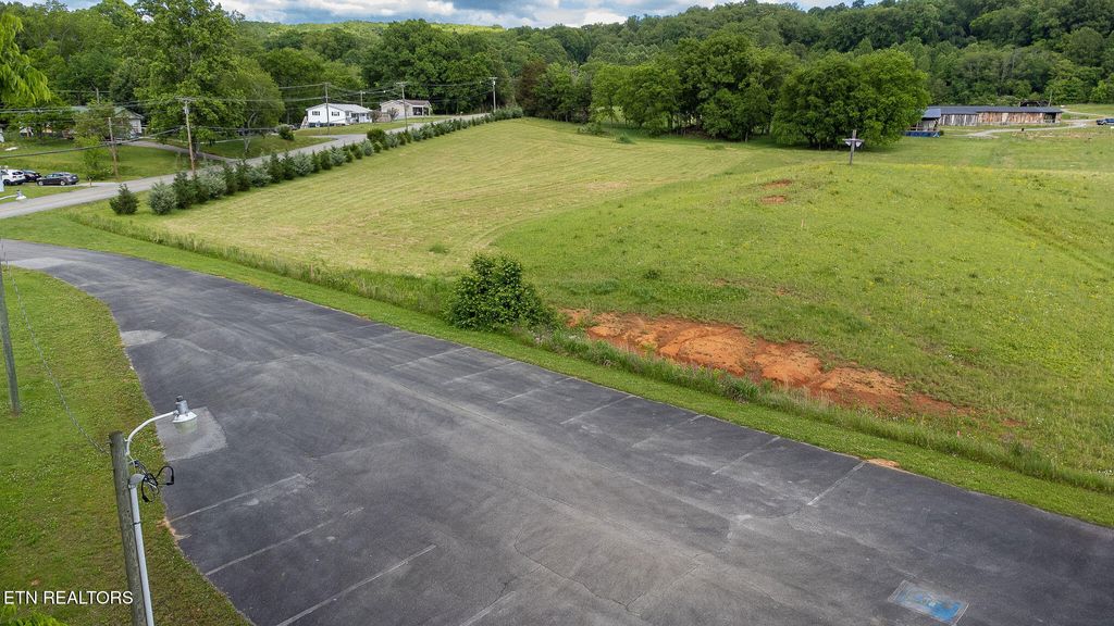 Photo of Edgewood Drive, Sweetwater, TN 37874 (MLS # 1305693)