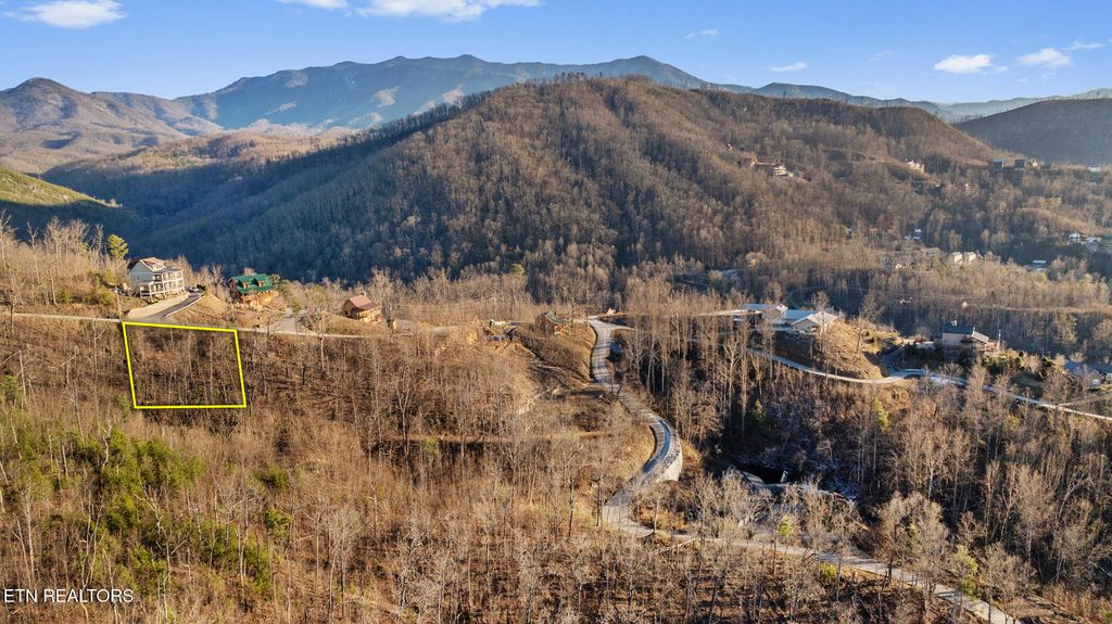 Photo of 3 Tower Rd, Gatlinburg, TN 37738 (MLS # 1312629)