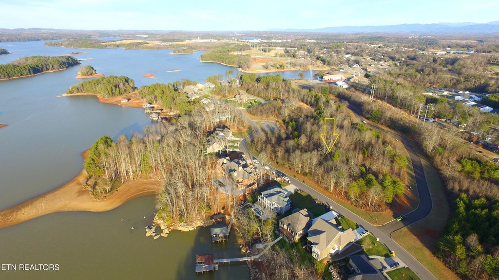 Photo of 97 Falcon Tr, Vonore, TN 37885 (MLS # 1326723)