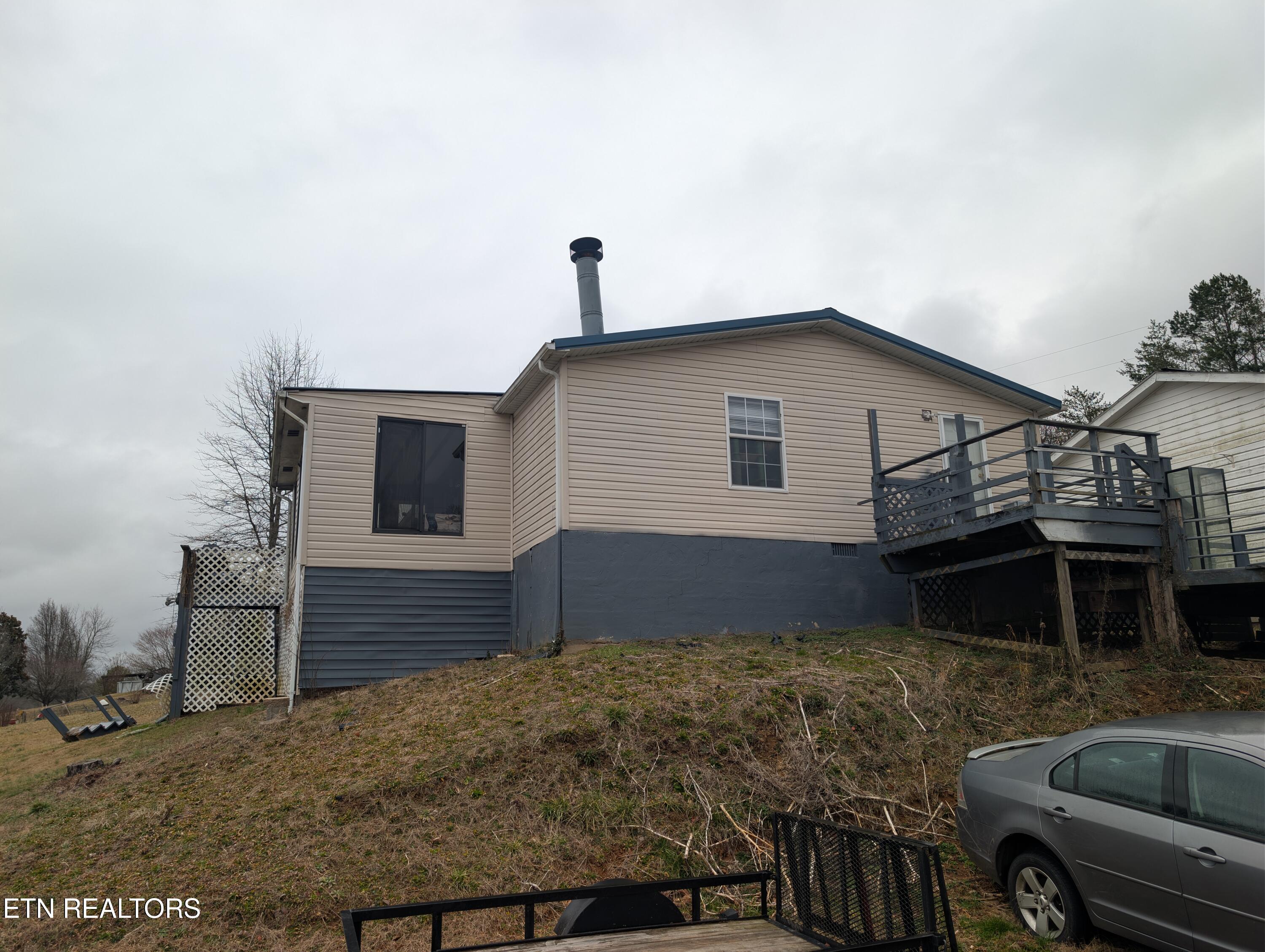 111 Fred Russell Lane