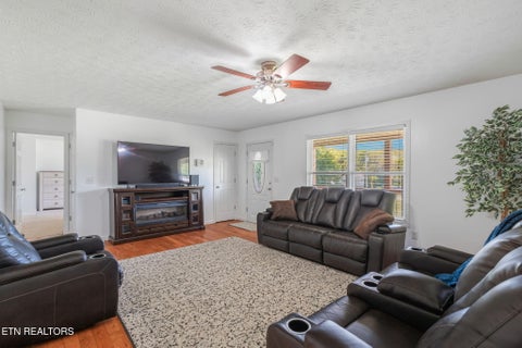 Tiny photo for 221 Pearl Meadows Way, Del Rio, TN 37727 (MLS # 1356179)