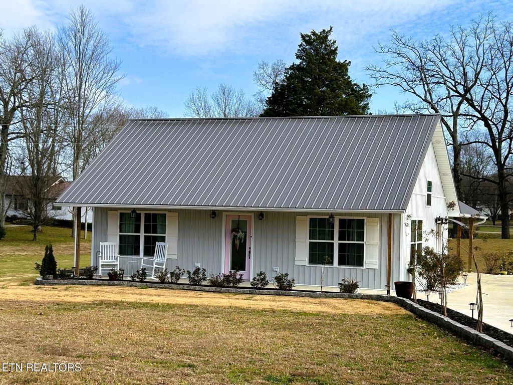 Photo of 5055 New Hwy 68, Madisonville, TN 37354 (MLS # 1325060)