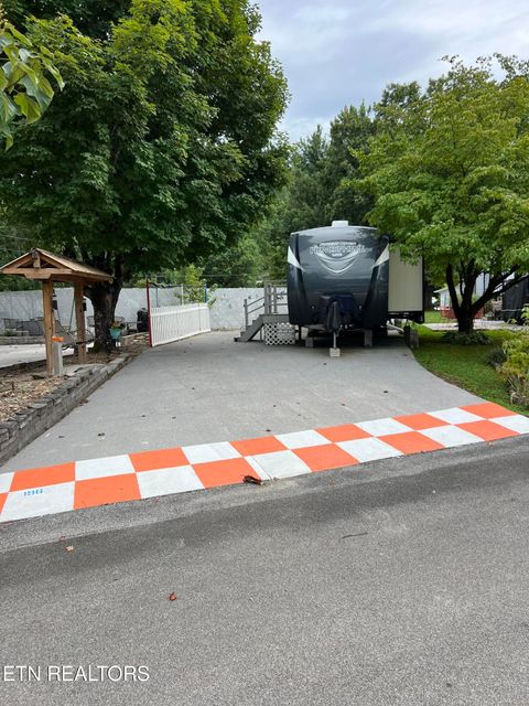 Photo of 196 Highway 73, Townsend, TN 37882 (MLS # 1312295)