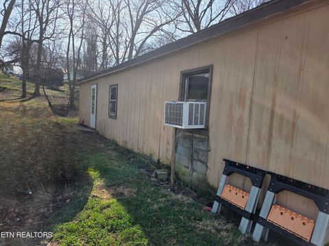 Tiny photo for 408 Prospect Ave, Newport, TN 37821 (MLS # 1331465)