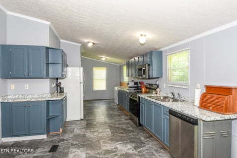 Tiny photo for 214 Loggers Lane, Clinton, TN 37716 (MLS # 1345717)