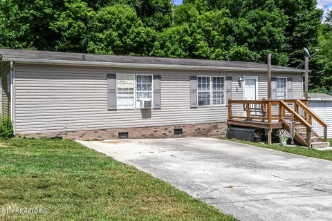 Tiny photo for 214 Loggers Lane, Clinton, TN 37716 (MLS # 1345717)