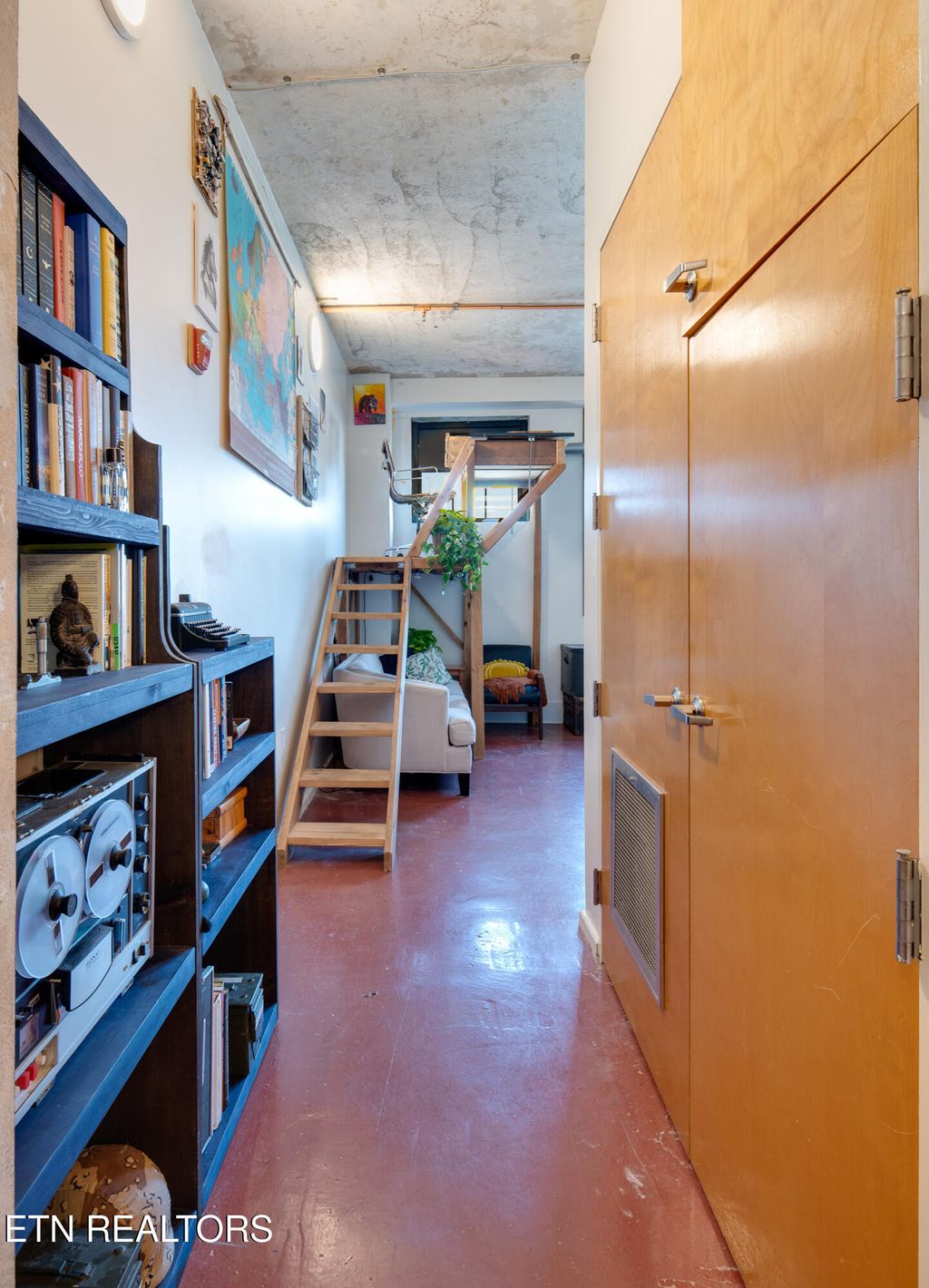 Photo of 116 S Gay St #602, Knoxville, TN 37902 (MLS # 1313032)