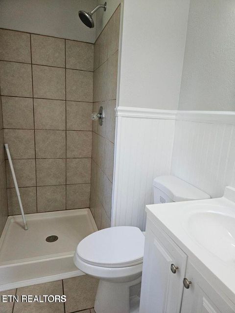 Tiny photo for 107 Nebraska Ave, Oak Ridge, TN 37830 (MLS # 1322951)