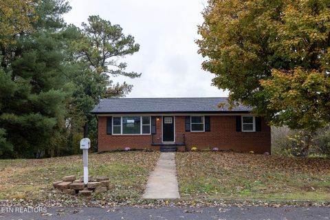 Photo of 5624 Springplace Circle, Knoxville, TN 37924 (MLS # 1320379)