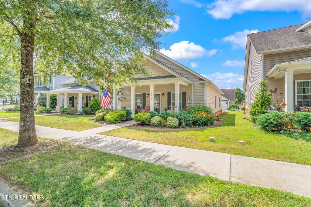 Photo of 105 Fortenberry St, Oak Ridge, TN 37830 (MLS # 1309166)