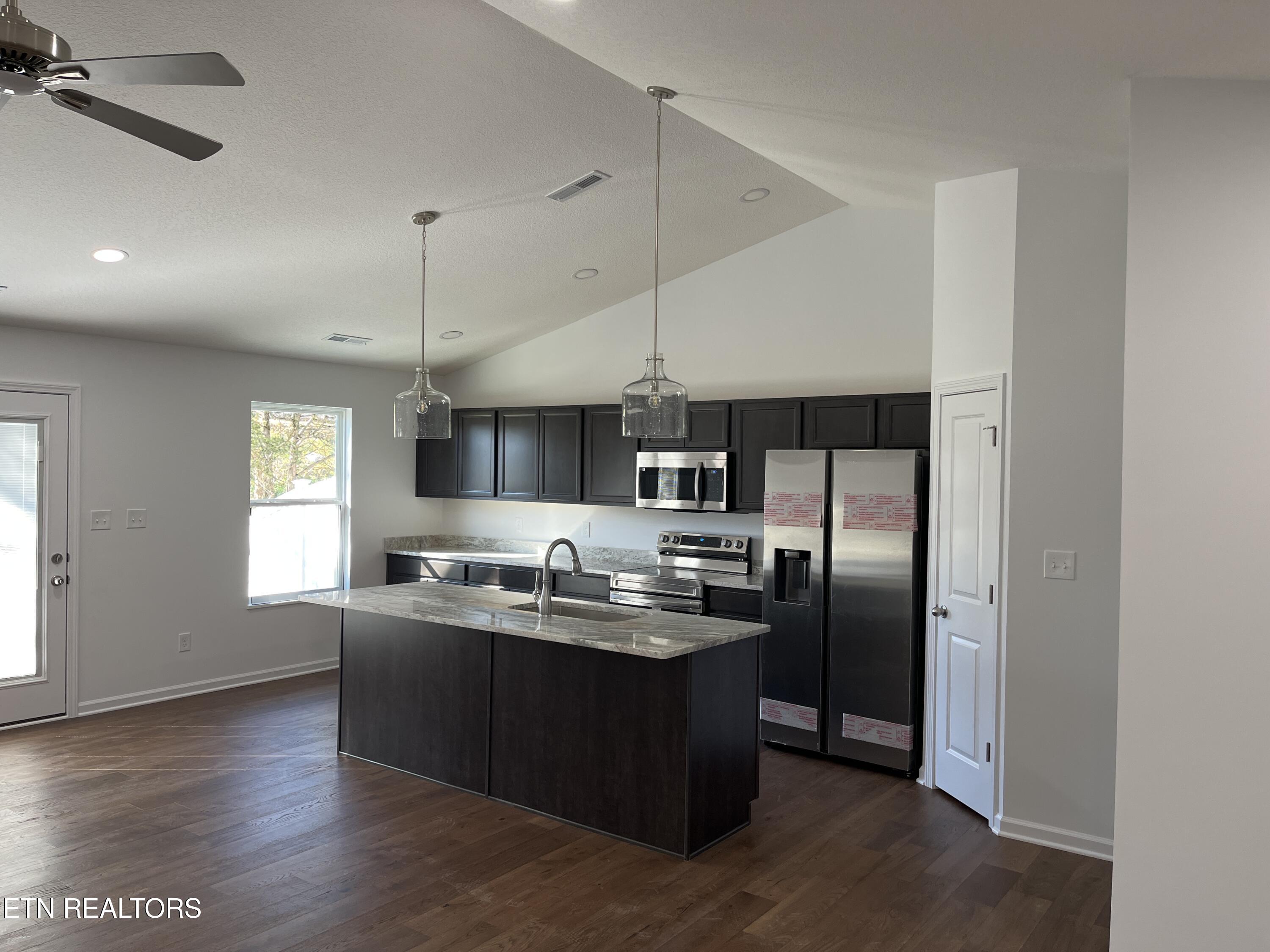 3463 Sparks Scenic Way