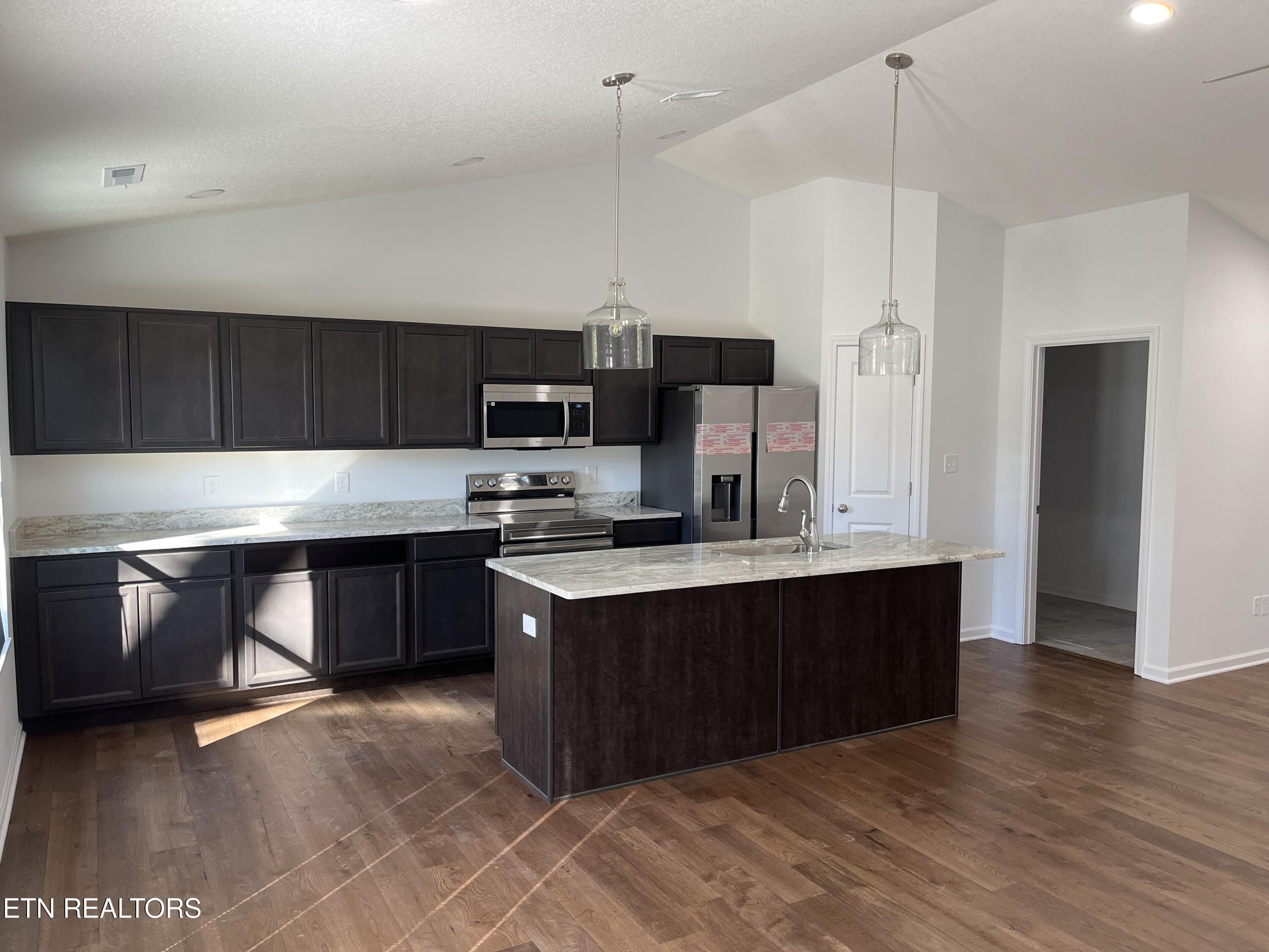 3463 Sparks Scenic Way