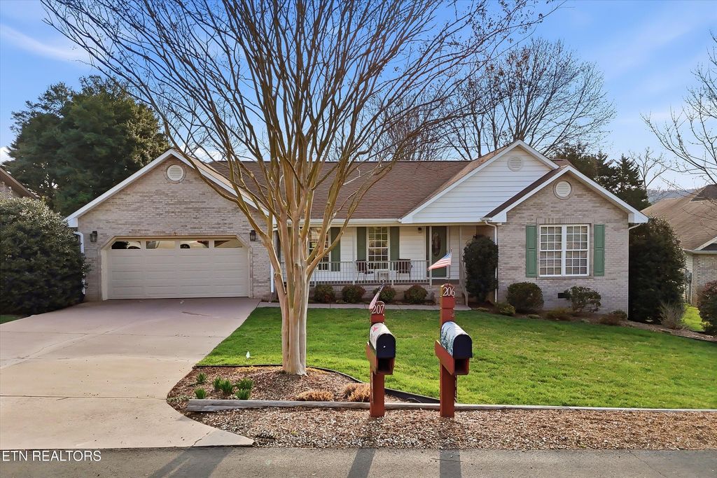 Photo of 207 Saligugi Circle, Loudon, TN 37774 (MLS # 1332824)