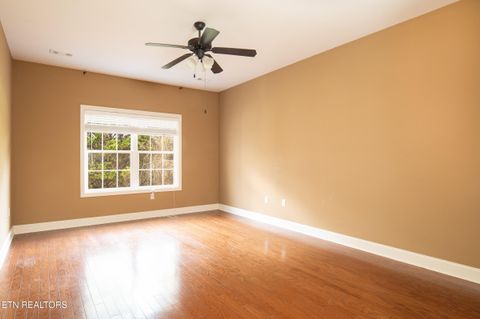 Tiny photo for 121 Meridian Way, Clinton, TN 37716 (MLS # 1322949)