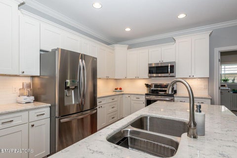 Tiny photo for 103 Kawga Way, Loudon, TN 37774 (MLS # 1359602)