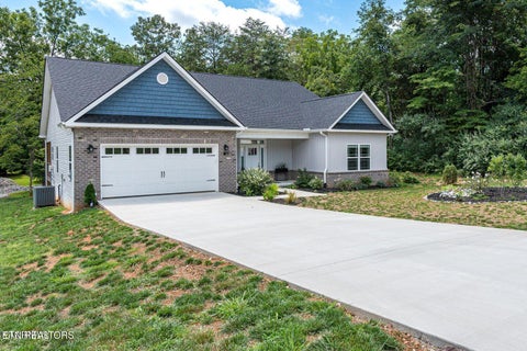 Photo of 103 Kawga Way, Loudon, TN 37774 (MLS # 1359602)