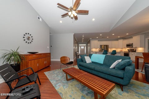 Tiny photo for 103 Kawga Way, Loudon, TN 37774 (MLS # 1359602)