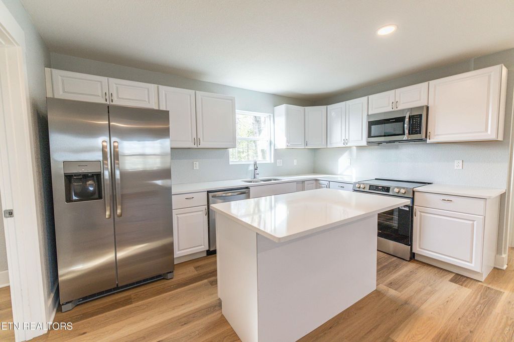 Photo of 1909 Matthew Lane, Knoxville, TN 37923 (MLS # 1328119)