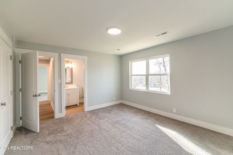 Tiny photo for 1909 Matthew Lane, Knoxville, TN 37923 (MLS # 1328119)