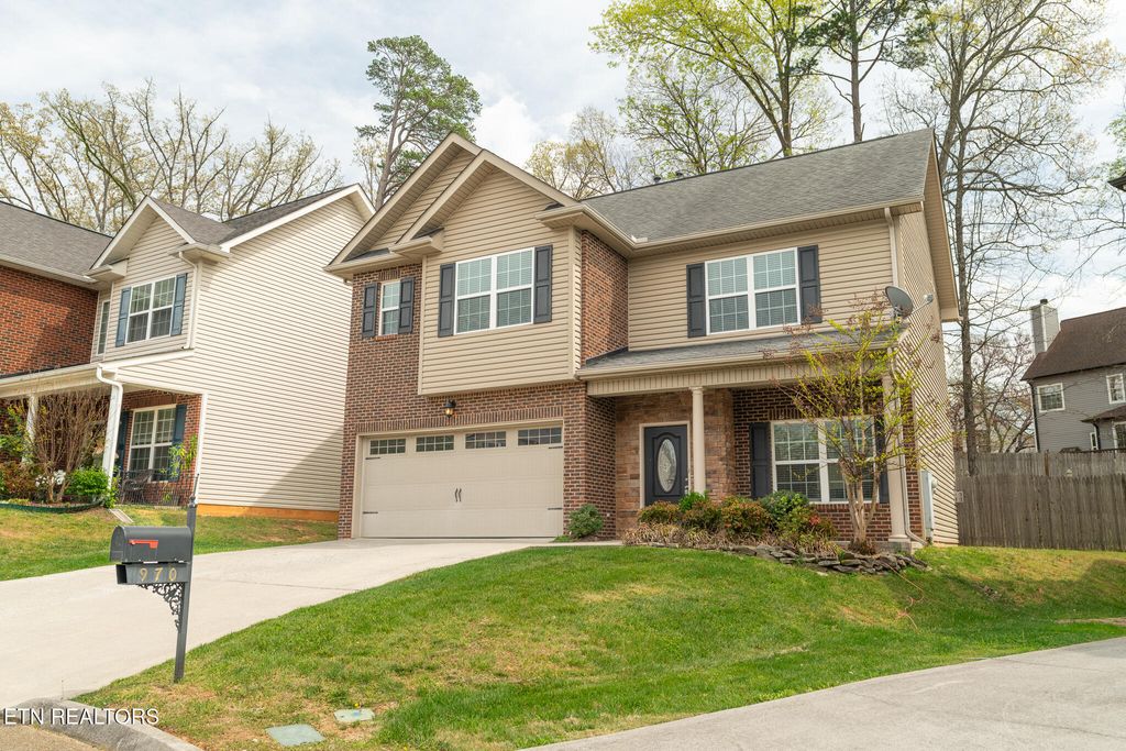 Photo of 970 Vicar Lane, Knoxville, TN 37919 (MLS # 1335745)