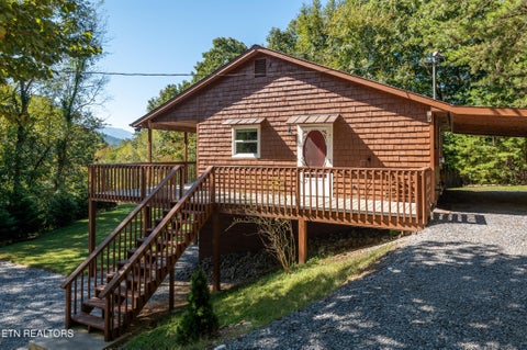 Tiny photo for 3009 Winding Way, Cosby, TN 37722 (MLS # 1358425)