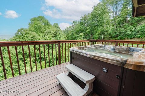 Tiny photo for 960 Stans Rd, Gatlinburg, TN 37738 (MLS # 1327725)