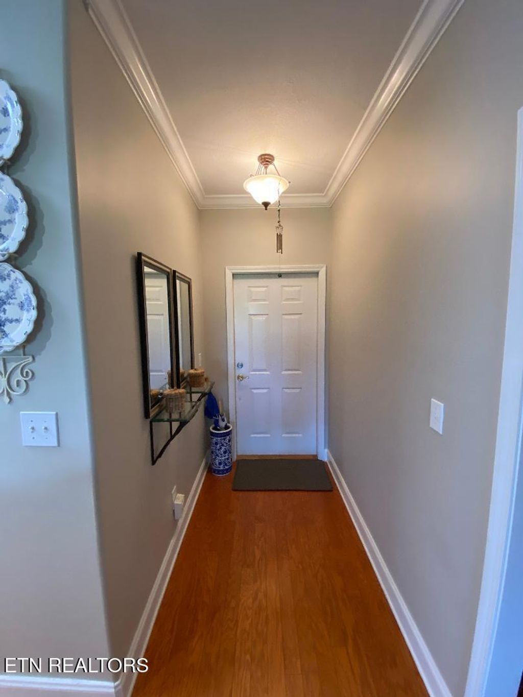 Photo of 545 Rarity Bay Pkwy #APT 104, Vonore, TN 37885 (MLS # 1322184)