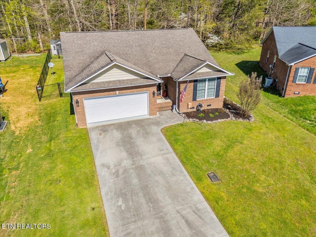 Photo of 333 Joshua Landing Court, Seymour, TN 37865 (MLS # 1298206)