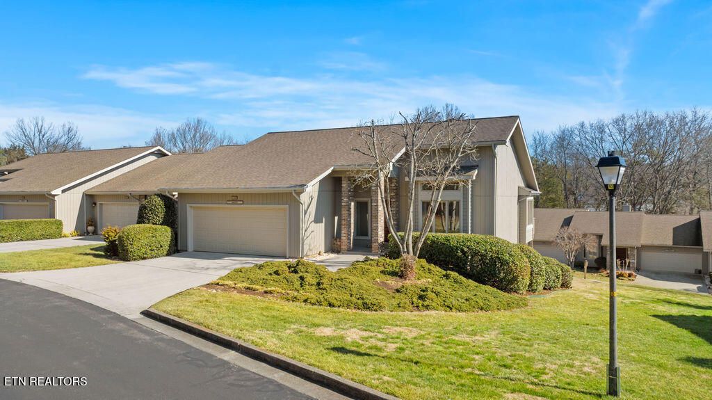 Photo of 110 Bokoshe Circle, Loudon, TN 37774 (MLS # 1328945)