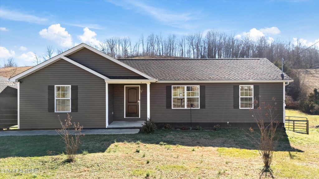 Photo of 400 Hubbs Grove Rd, Maynardville, TN 37807 (MLS # 1326387)