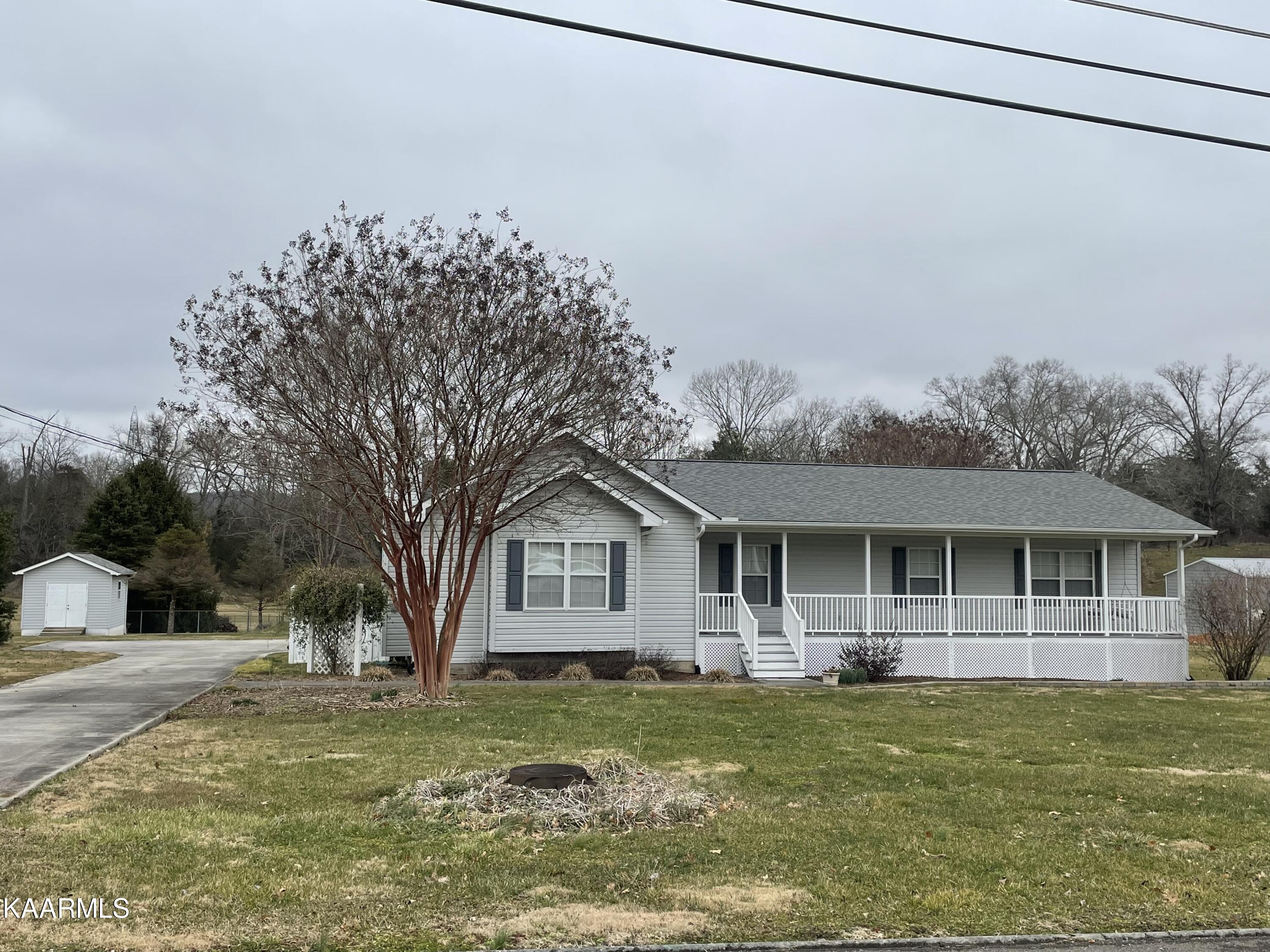 Photo 1 of 5 — 7912 Campbells Point Rd, Corryton, TN 37721