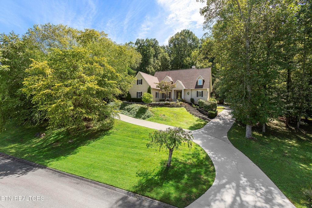 Photo of 6518 Westminster Rd, Knoxville, TN 37919 (MLS # 1313970)