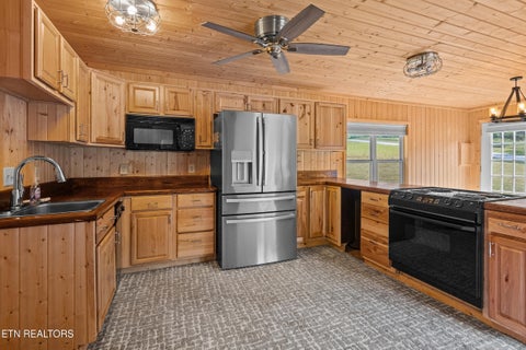 Tiny photo for 191 County Road 244, Athens, TN 37303 (MLS # 1356003)