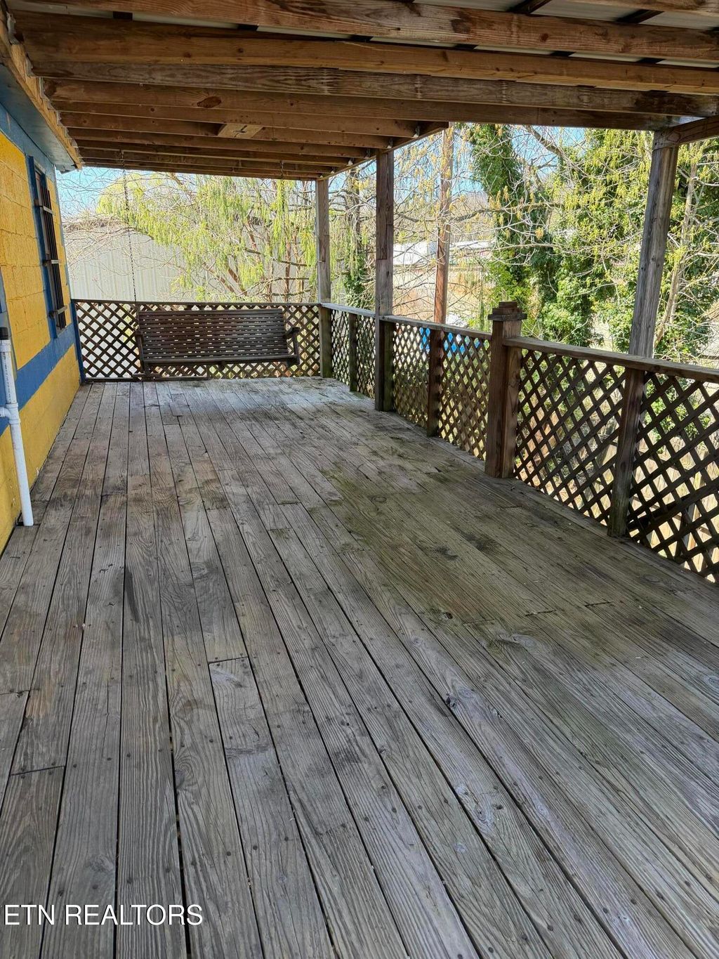 Photo of 1310 S Roane St, Harriman, TN 37748 (MLS # 1334422)