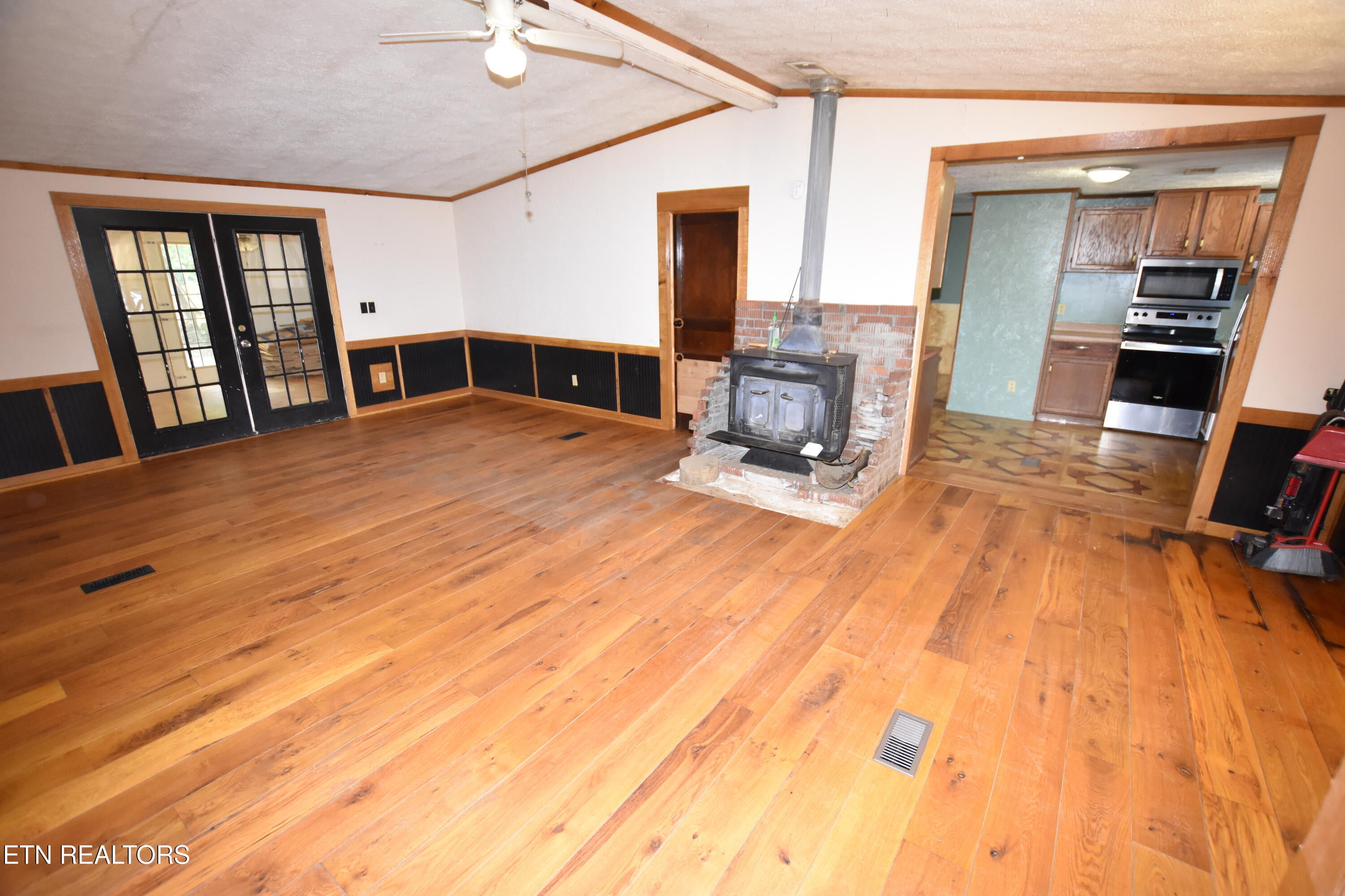 213 Mountain Side Lane
