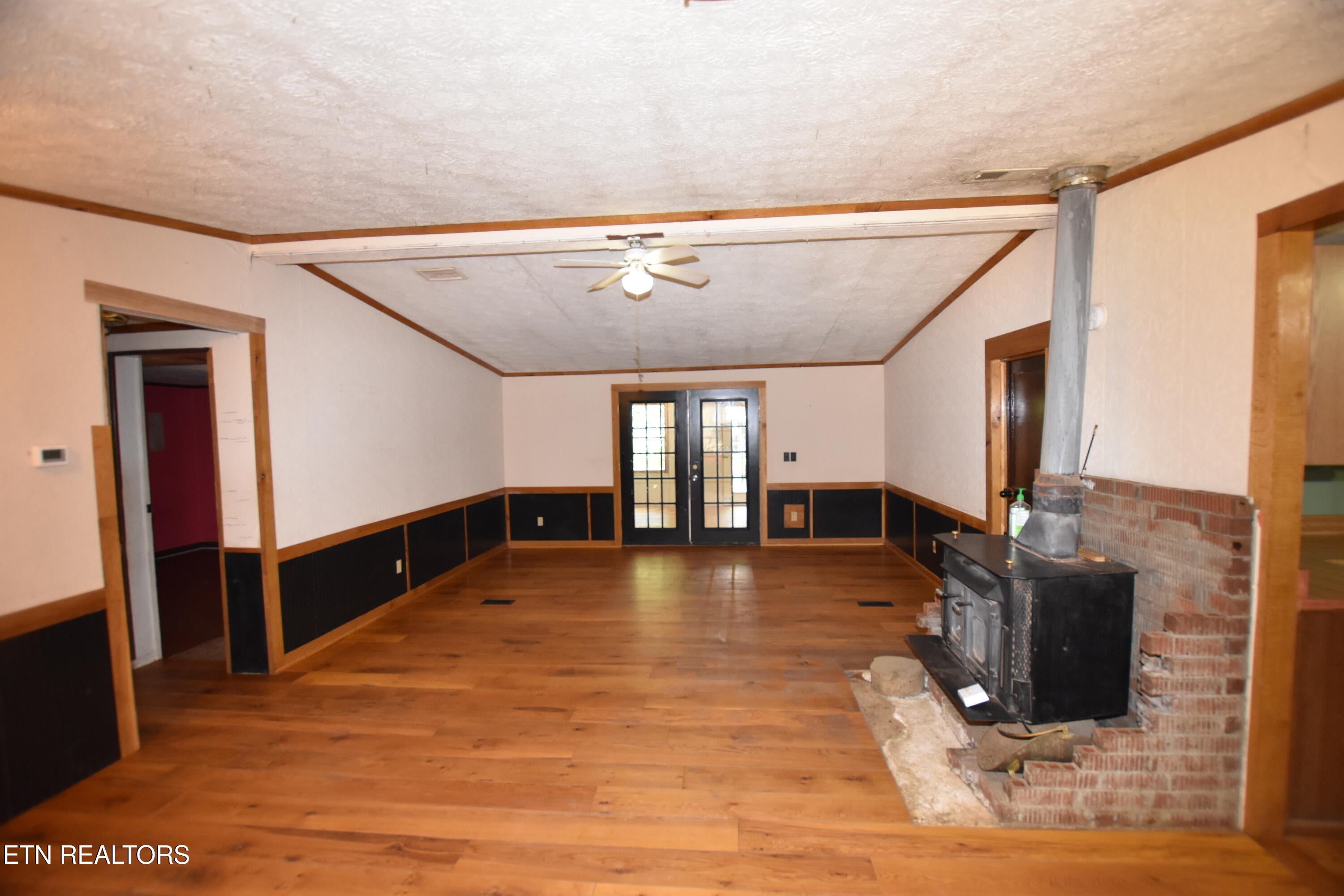 213 Mountain Side Lane