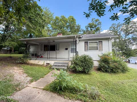 Photo of 102 W Farragut Rd, Oak Ridge, TN 37830 (MLS # 1352995)