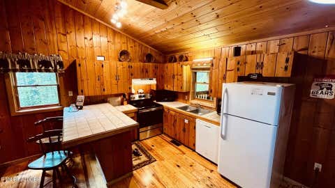 Tiny photo for 2950 Grassy Branch Loop, Sevierville, TN 37876 (MLS # 1348738)