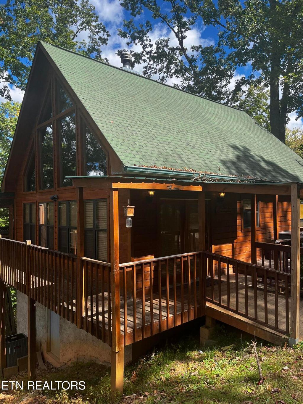 Photo of 1724 N Dogwood Lane, Sevierville, TN 37876 (MLS # 1319305)