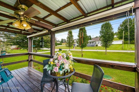 Tiny photo for 171 E Memorial Drive, Jacksboro, TN 37757 (MLS # 1356206)