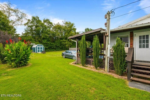 Tiny photo for 171 E Memorial Drive, Jacksboro, TN 37757 (MLS # 1356206)