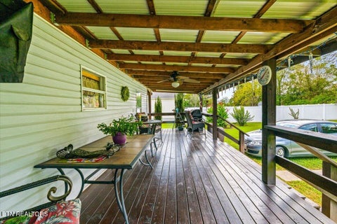 Tiny photo for 171 E Memorial Drive, Jacksboro, TN 37757 (MLS # 1356206)